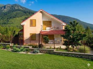 Mountain View Retreat near Pelister National Park, Huge Garden, Hiking Paradise - 4
