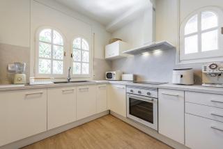 Vacalm Villa Judit - Beachfront Villa with Pool, Spa, BBQ, Fire Pit & Mini Golf - 2
