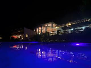 Gite Des Sibourgs - Piscine & Clim - 9