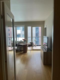 Cozy and centrally located apartment with a sunny balcony - 7