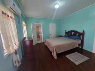 Five Hubs Guest House Springlands - 7