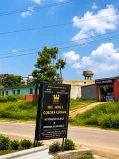 The hotel golden crown - 5