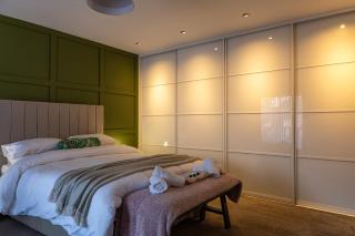 Sundale House - 5