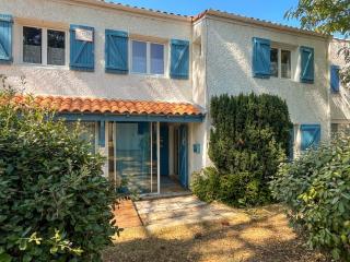 Villa 4P 7 Pers à La Palmyre - WiFi, Animaux Admis - FR-1-705-39 - 0
