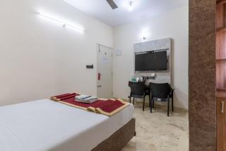 Hotel Metro Grand - 2