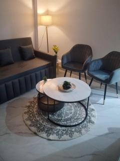 Studio Ayaana Premium 1Bhk 500 meters to Medanta - 8