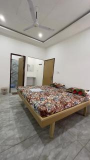 Chaudhary Guesthouse - 6