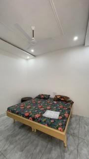 Chaudhary Guesthouse - 3