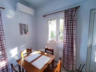 Eleni's spacious double room with balcony - 1