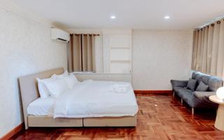 House Ekkamai 3BR for 10 pax Near Ekkamai BTS and Donki Mall - 4