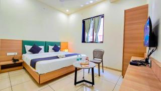 Hotel ROYAL - Bus Stand - 2
