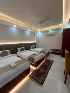 The Vatika Paradise - 8