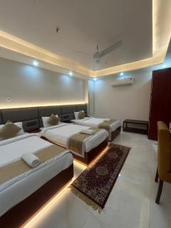 The Vatika Paradise - 7