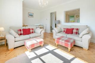 Daisy Cottage — Character & Comfort near Beer Beach - 7