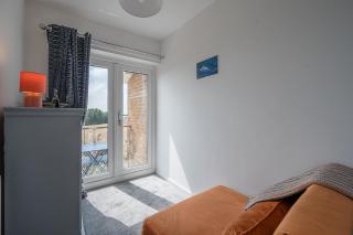 3 Sea View Walk, Pakefield - 4