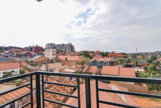 Lona Luxury Suites - 9