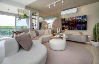 3BR Apartment Pool & Garage Sleeps 6 - 1