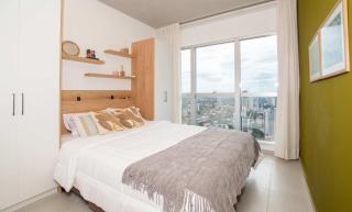 Skyline Luxury 1B in Petra Tower Pool & Views - 3