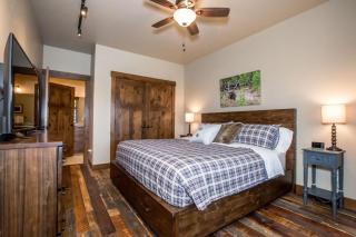 Baker Loft 203 - 2