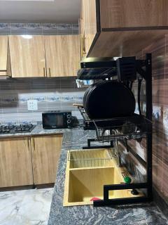 shaggykings luxury apartment - 5