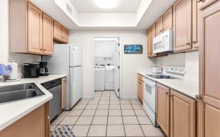 Silver Beach Towers E1505 - 4