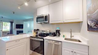 Elkhorn Village Studio 2026 - 8