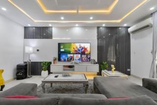 Ladiva Crystal Villa 3BR Luxury Home Lekki gardens - 0