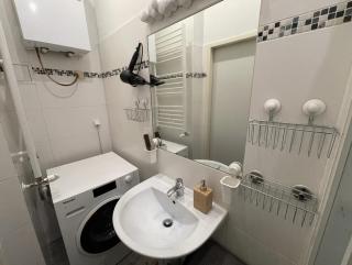 Long-Term Central Stylish Apartment - 1