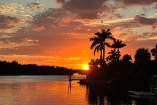 Riverfront Basecamp to Boat | Fish | Chase Sunsets - Ruskin - 8