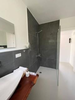 Serene 3-Bedroom Villa Rental in Kyceiz, Turkey - 9