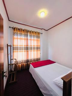 Whiteline Homestay - 3