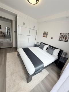 Spacious 2Br Westlands - 3