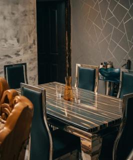 Hollywood Service Apartments - 5