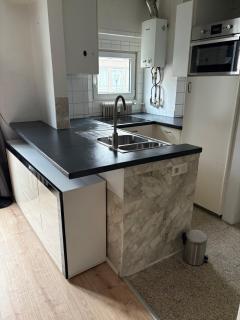 Cozy 4 person studio EU Diamant neighborhood - 2