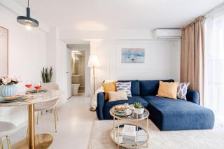 Walk Everywhere - 2x2m Bed - Dedicated Workspace - Bucareste - 9
