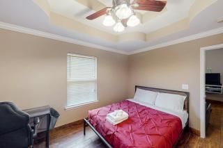 Madison Manor - 8