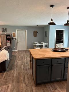 Quiet home near Lake Sullivan - 3
