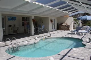 Villa Prins Two Spacious Primary Bedrooms Ensuites - 2