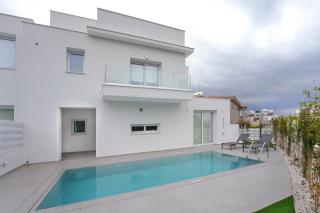 Sun & Moon Luxury - Eclipse Villa - 0