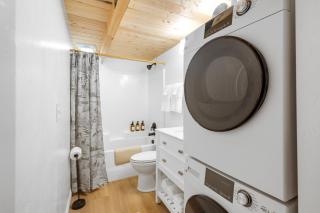 Riverfront Cabin right Outside of Bozeman - 2