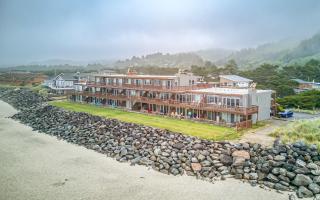 Waveside Hideaway, Unit 11 - 8