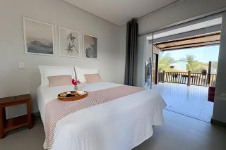 4 suites and pool: 10-minute walk from the beach. - 9
