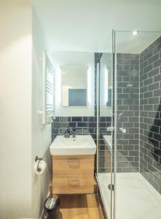 Ferienwohnung-in-Malente-fuer-1-Person-1-OG-mit-Balkon-WLAN-MEDE0202 - 2