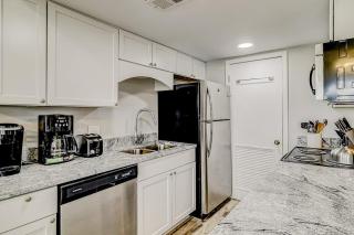 Forest Beach Villas 405 - 3