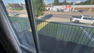 Cozy 2-Bedroom Apartment Near Downtown Calgary - 2