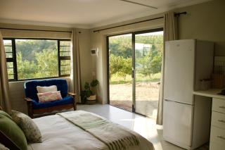 Macadamia Farm Stay - 1