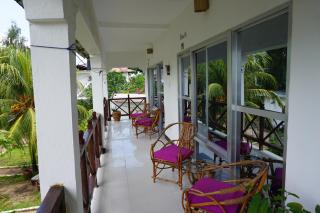 Cocolala Beach House - 2