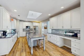 Magnolia Crescent 3 - 3