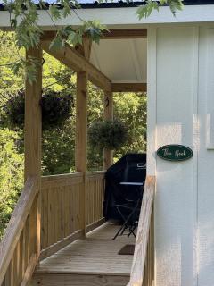 The Cabins at Brookhaven - The Nook - 6