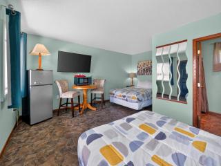 Clara City Inn - 4